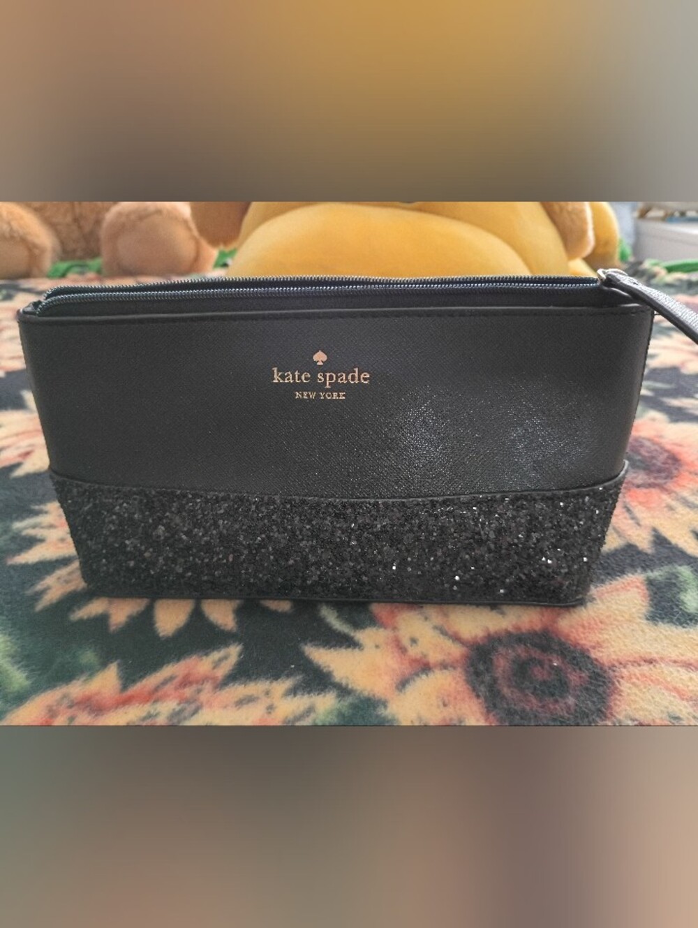 Kate Spade New York Greta Court Little Shiloh cosmetic bag